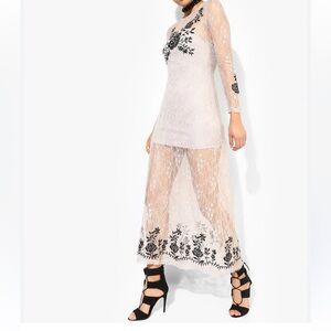 Forever 21 Black and Cream Long Sleeve Lace Dress